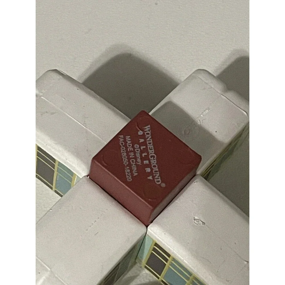 Disney Parks Kingdom of Cute Series 2 Vinylmation House Of The Future RARE 2018